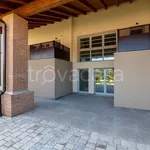 Rent 3 bedroom house of 174 m² in Novara