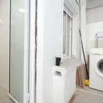 Rent 3 bedroom apartment of 70 m² in barcelona