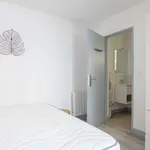 Rent 1 bedroom apartment of 22 m² in Aix-les-Bains