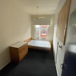 Rent 4 bedroom flat in Nottingham