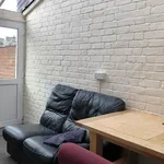 Rent 4 bedroom flat in South West England