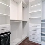 Appartement de 1270 m² avec 2 chambre(s) en location à Toronto (Annex)