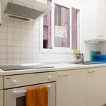 Rent 4 bedroom apartment in Barcelona