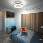 Rent a room of 80 m² in madrid