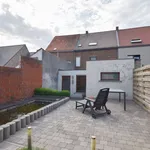 Huur 4 slaapkamer huis van 302 m² in Kluisbergen