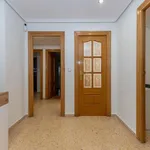 Rent a room of 125 m² in valencia