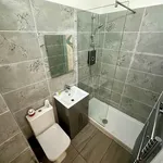 Rent 1 bedroom flat in Wakefield