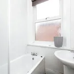 Rent 4 bedroom house in Sunderland