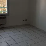 Appartement de 22 m² avec 1 chambre(s) en location à Poitiers