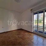 Rent 2 bedroom apartment of 60 m² in Varese