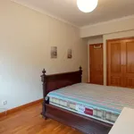 Quarto de 300 m² em lisbon