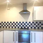 Rent 2 bedroom flat in Woking