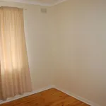 Rent 3 bedroom apartment in Port