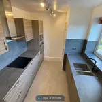 Rent 3 bedroom flat in London