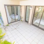 Appartement de 110 m² avec 4 chambre(s) en location à Cannes