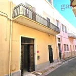 Rent 5 bedroom apartment of 250 m² in Novoli