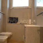 Rent 2 bedroom apartment of 61 m² in Mantova