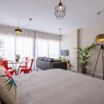 Rent 1 bedroom apartment of 30 m² in Málaga