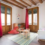 Alquilo 4 dormitorio apartamento de 130 m² en Barcelona']