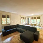 Rent 5 bedroom apartment of 180 m² in Modena