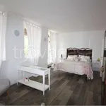 Rent 8 bedroom apartment of 200 m² in Nogaredo