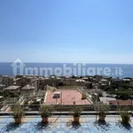 Rent 5 bedroom apartment of 161 m² in Genoa