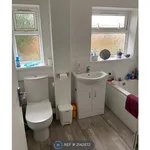 Rent 3 bedroom house in Yorkshire And The Humber