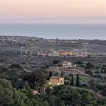 Rent 5 bedroom apartment of 160 m² in Agrigento