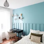 Rent 4 bedroom apartment in Lille