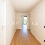 Rent 5 bedroom apartment of 100 m² in Milano