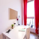 Rent a room of 115 m² in Milan