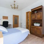 Rent 3 bedroom apartment of 69 m² in madrid