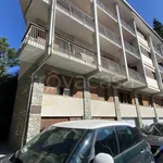 Affitto 3 camera appartamento di 87 m² in Bardonecchia