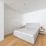 Pronajměte si 1 ložnic/e byt o rozloze 65 m² v Prague