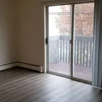 Appartement de 570 m² avec 2 chambre(s) en location à Penticton