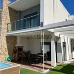 Rent 3 bedroom house of 250 m² in Seixal