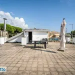 Affitto 5 camera appartamento di 177 m² in Genoa