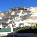 Rent 1 bedroom apartment in Juan-les-Pins