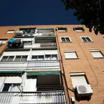 Rent a room of 65 m² in madrid