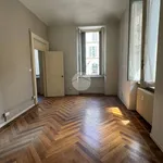 Rent 6 bedroom apartment of 150 m² in Torino