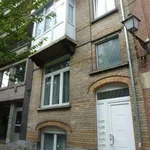 Huur 1 slaapkamer appartement in Schaerbeek