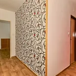 Pronajměte si 2 ložnic/e byt o rozloze 63 m² v Červený Kostelec