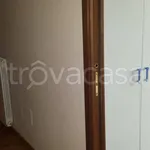 Affitto 3 camera appartamento di 85 m² in Frosinone