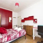 Rent 3 bedroom flat in Edinburgh  City Centre