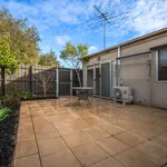 Rent 2 bedroom apartment in Murrumbeena