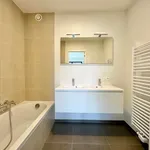 Rent 3 bedroom apartment in Woluwe-Saint-Lambert