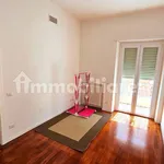 Rent 4 bedroom apartment of 141 m² in Rome