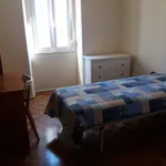 Rent 3 bedroom apartment in Lisbon