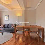 Rent 3 bedroom apartment of 122 m² in Porto