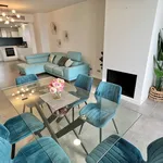 Rent 3 bedroom apartment of 150 m² in Málaga